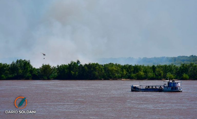 Damián Verzeñassi: “El aire contaminado por los incendios en la isla provoca daño genético”
