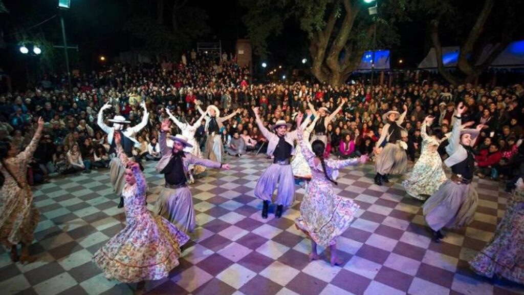 Carnaval, San Isidro, Folklore