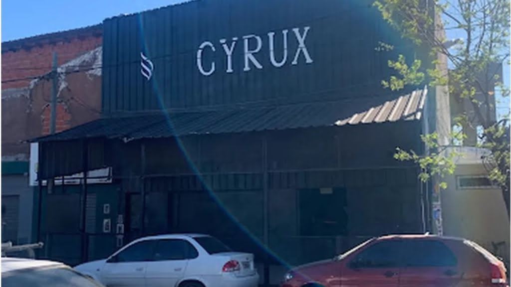 Cyrux, el boliche donde ocurrió la tragedia que lo llevó a Lautaro Alvaredo a estar peleando por su vida.