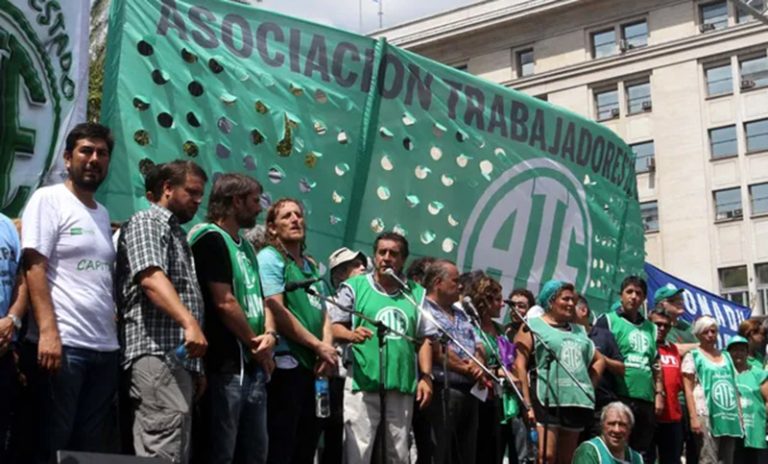 Menos Estado, más desempleo: denuncian unos 2 mil despidos en el Ministerio de Capital (in)Humano