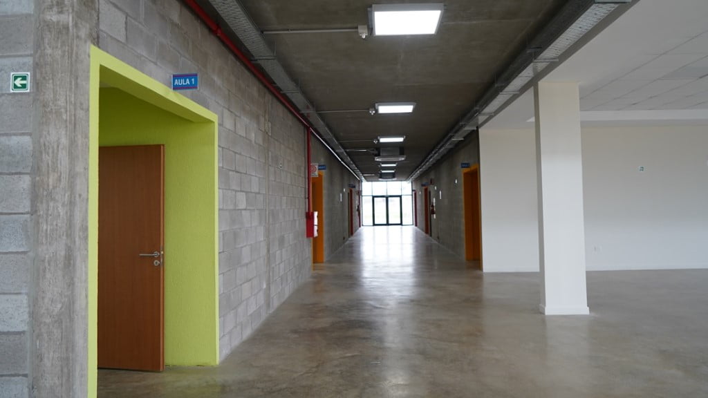 Se amplía la Universidad del Oeste: cómo es el nuevo módulo que tendrá espacio para seis mil estudiantes de Merlo