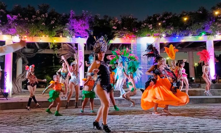 Finde largo de carnaval: Rosario sigue siendo la más elegida para el «mini turismo»
