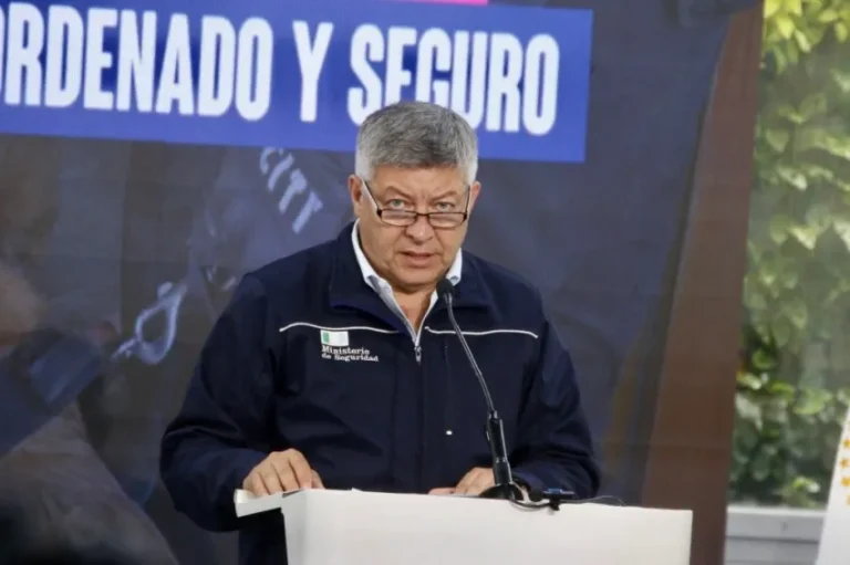 🔴 PROVINCIALES | «No es raro que nos denuncie la Defensoría, siempre protege a los delincuentes»