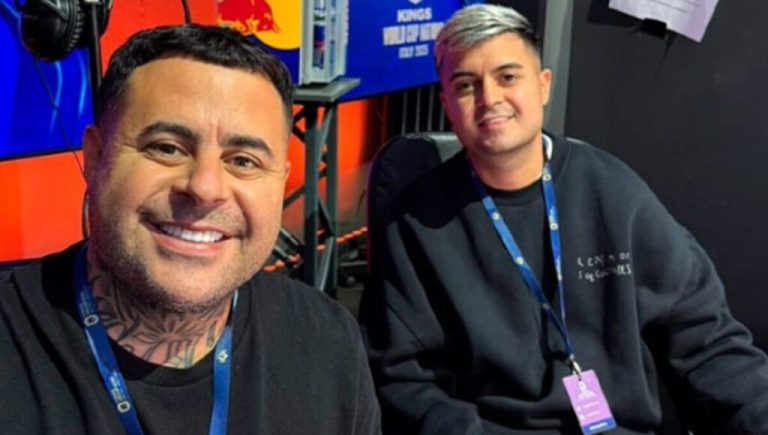 “El éxito es ganarle a uno mismo”: Diego Navajas, el barbero de Tigre que triunfó con el streaming que hizo desde su local