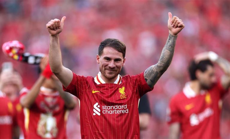 Con un golazo de Mac Allister, Liverpool goleó al Tottenham y se quedó con la Premier League
