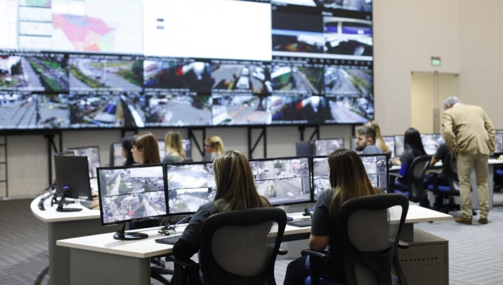Tres de Febrero sumará cámaras y lectoras de patentes para ampliar el Anillo Digital con la Ciudad de Buenos Aires
