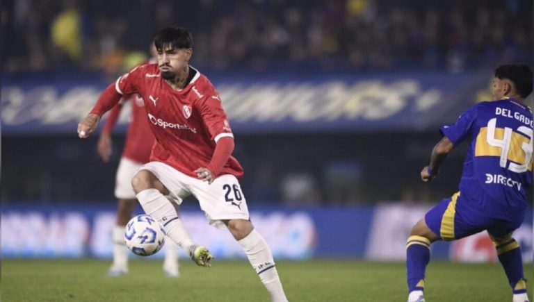 La historia de Kevin Lomónaco, el crack que fue sancionado por apuestas ilegales y se consagró ante Boca: «Es un alma libre»