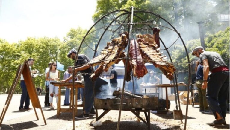 Llega el Festival del Asado y la Empanada en el Hipódromo de Palermo, con 32 propuestas y entrada gratuita