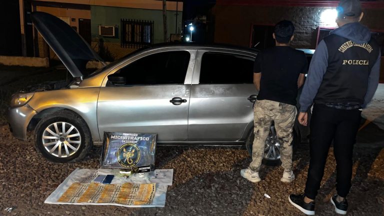 🔴 POLICIALES | Se secuestró cocaína, dinero y un auto en Sáenz Peña