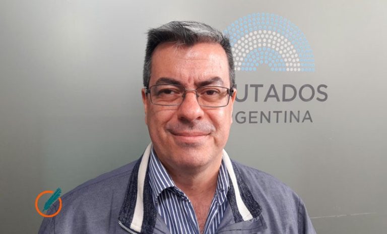 Martínez afirmó que se publican «mentiras», no es cierto que su bloque entregó la Comisión Libra