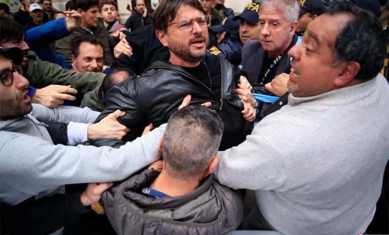 Juan Grabois fue detenido por la policía federal tras recuperar el Instituto Juan Domingo Perón