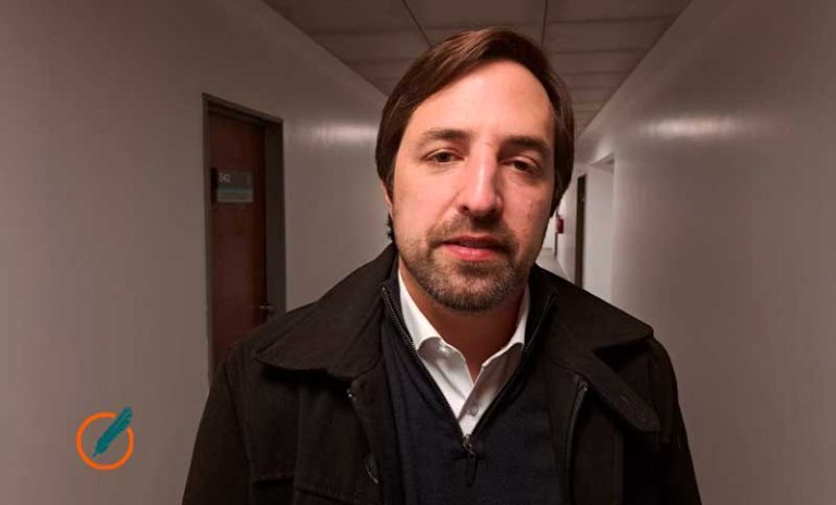 Kreplak: «Hay mucho dinero en el país, pero no está puesto en la salud, está en la especulación financiera»