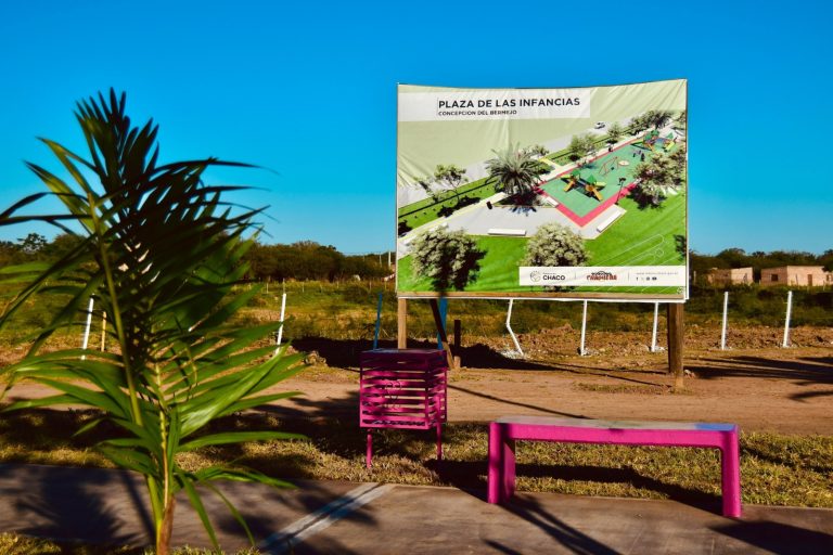 🔴 CONCEPCIÓN DEL BERMEJO | El gobernador Zdero inauguró la plaza de las infancias. Además, acordó la mejora y ampliación del registro civil