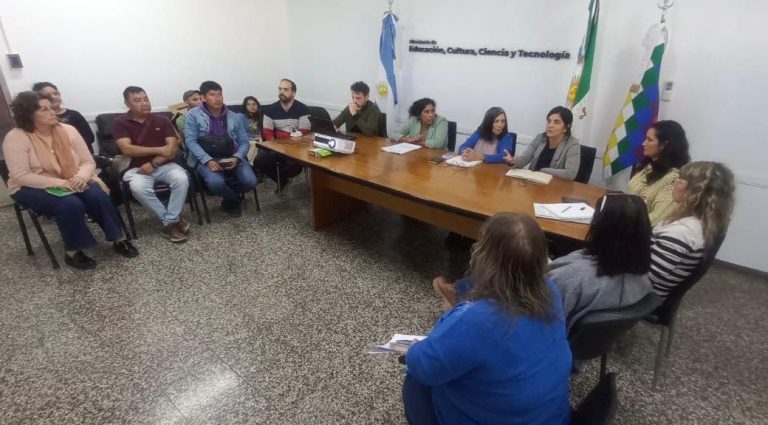 🔴 PROVINCIALES | Educación, CONICET y la UNNE presentan material para enseñar sobre la Masacre de Napalpí