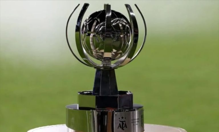 La final de la Supercopa Internacional entre Estudiantes y Vélez volvió a ser reprogramada