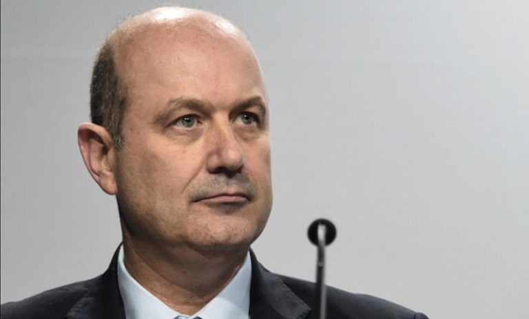 Piden citar a Sturzenegger para que brinde explicaciones por el escándalo en Discapacidad