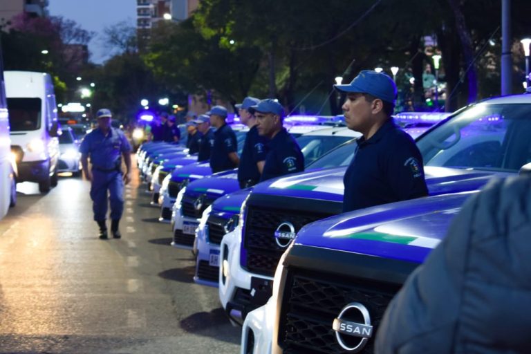🔴 PROVINCIALES | El gobernador Zdero presentó el programa de prevención metropolitana y entregó 32 vehículos