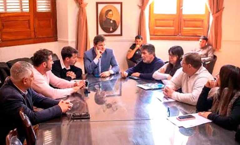 Municipales levantaron el paro al acordar paritarias hasta octubre