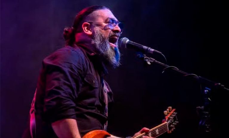 Alejandro Quintana estrenó “Sicario”, su último single