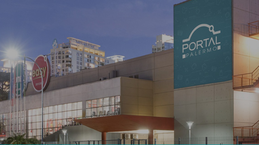 El Portal Palermo es un ícono de los años 90, llegado de la mano del menemismo.