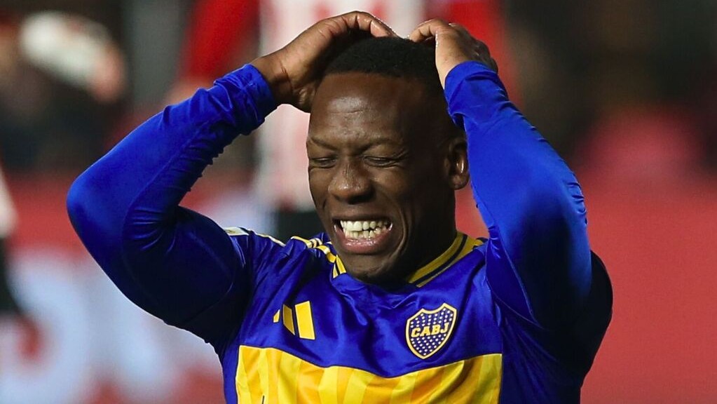 Luis Advíncula, Boca, Canning, choque