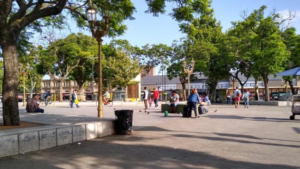 Alma, Laferrere, padre