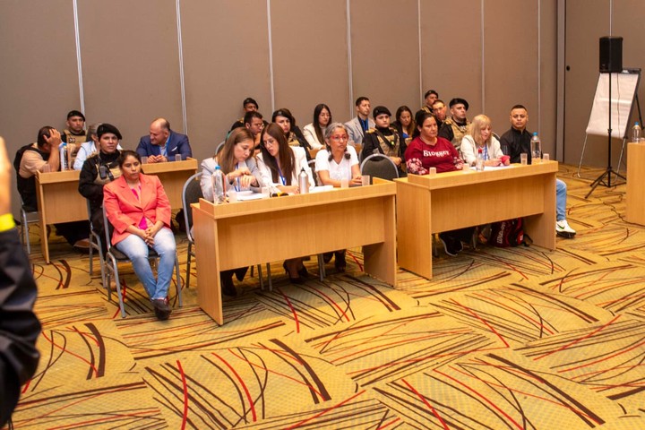 🔴 JUDICIALES | Tras tres días de audiencias, se conformó el jurado popular en la causa por el femicidio de Cecilia Strzyzowski