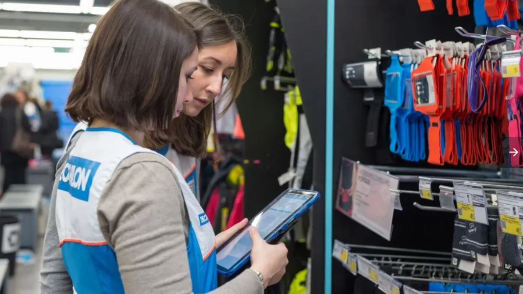 La cadena Decathlon abrirá su primera sede en Argentina en el complejo Al Rio, en Vicente López. Habrá regalos el día de la inauguración.