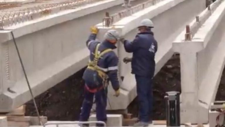 Moreno: instalan otro puente sobre el río Reconquista que duplica el flujo vial, con bicisendas y paso peatonal
