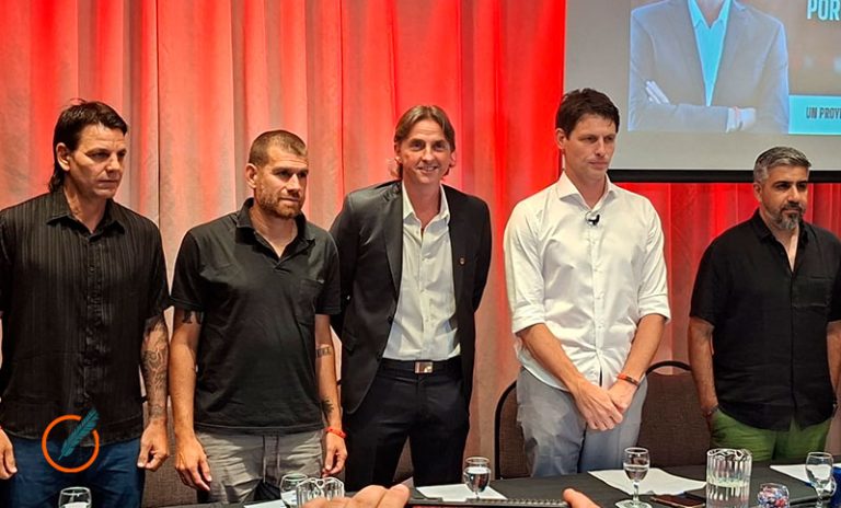 Fuerza Leprosa presentó su estructura futbolística con jugadores históricos para recuperar el ADN ganador