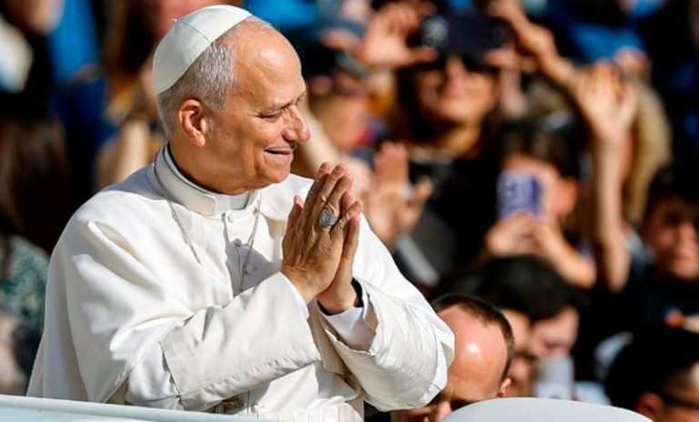 León XIV criticó el despliegue militar estadounidense en el Caribe: «Con la violencia no gana nadie»