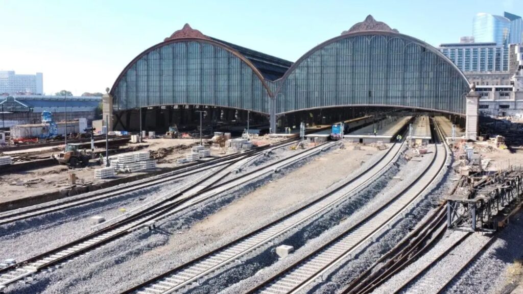 tren Mitre, obras
