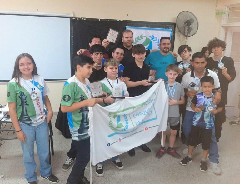 🔴 SÁENZ PEÑA | La Escuela Municipal de Ajedrez participó de los últimos torneos de este 2025