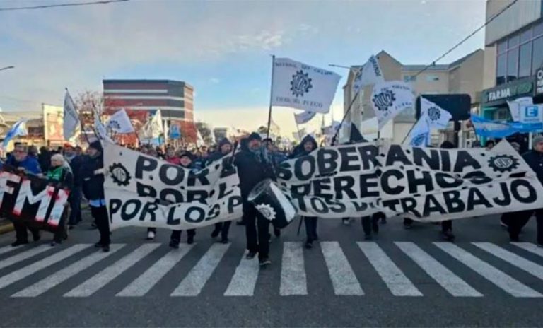 El sector comercial de Tierra del Fuego sufre las consecuencias del ajuste de Milei y Melella: al menos 160 despidos en 2025