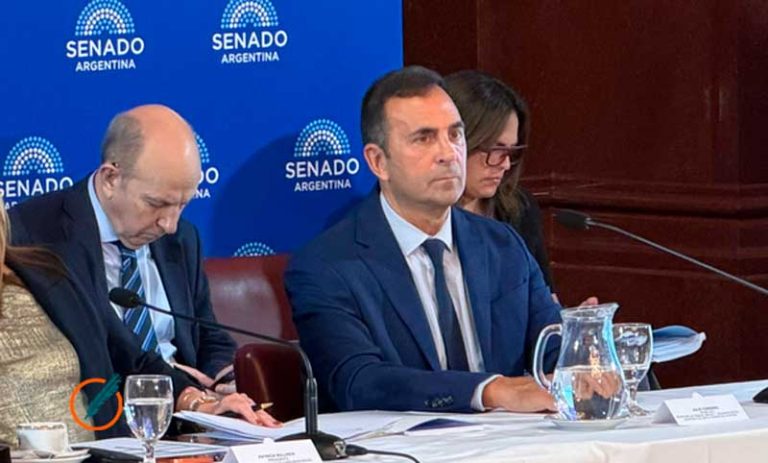 El proyecto de reforma laboral “no será de aplicación retroactiva”, afirmó Julio Cordero