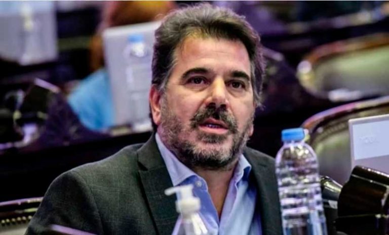Ritondo: «La reforma laboral no es antisindical ni proempresarial, tiene que ser proempleado en blanco»