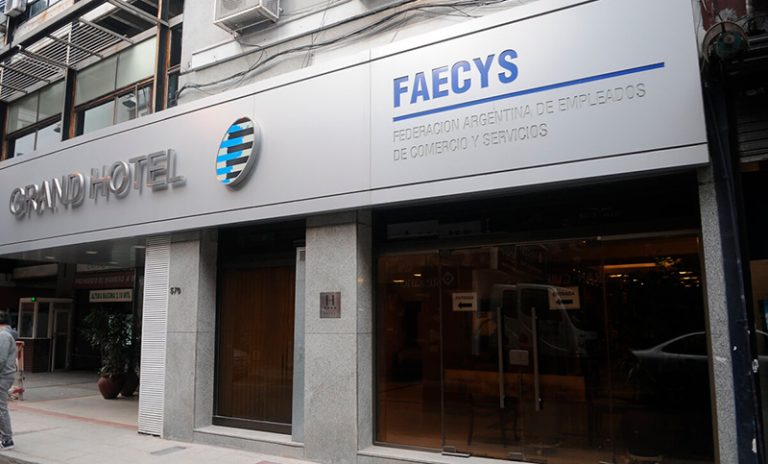 Paritaria mercantil: Empleados de Comercio cerró un incremento no remunerativo de $60.000