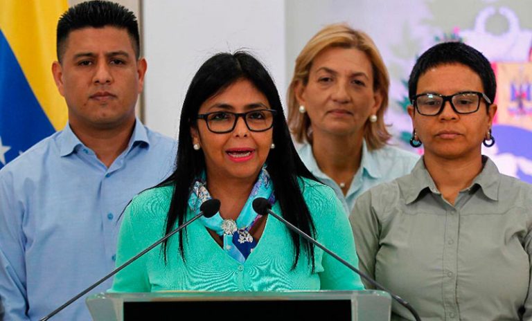Venezuela denuncia la «venta forzosa» de su empresa petrolera en Estados Unidos