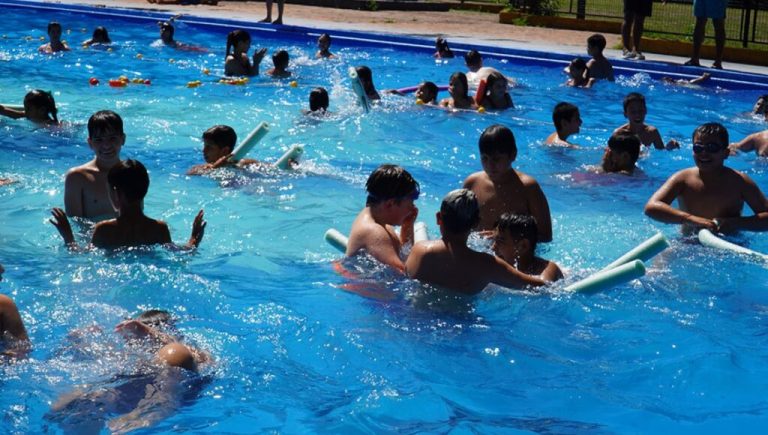 Tres de Febrero abre la inscripción a la Colonia de Verano 2026: el paso a paso y los requisitos para anotarse
