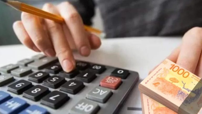 Luz, gas, agua, prepagas, colectivos y subte: uno por uno, todos los aumentos que llegan en febrero