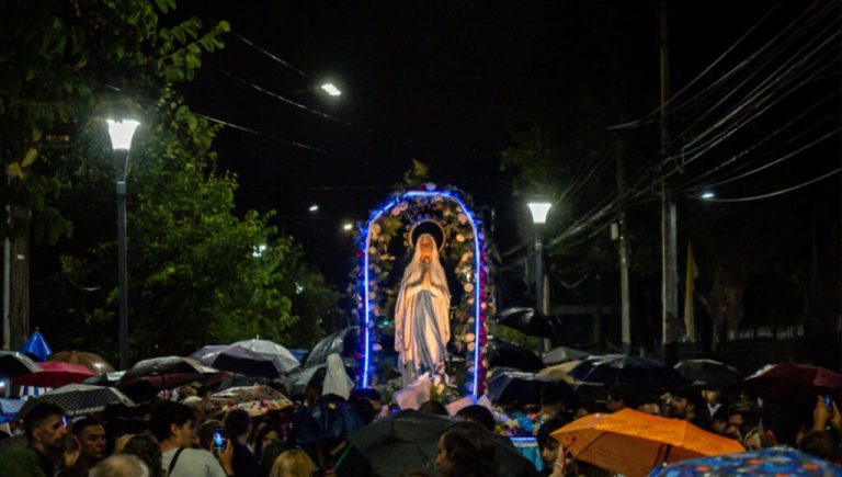 Santos Lugares se viste de gala para su gran celebración católica: así serán los festejos por la Virgen de Lourdes