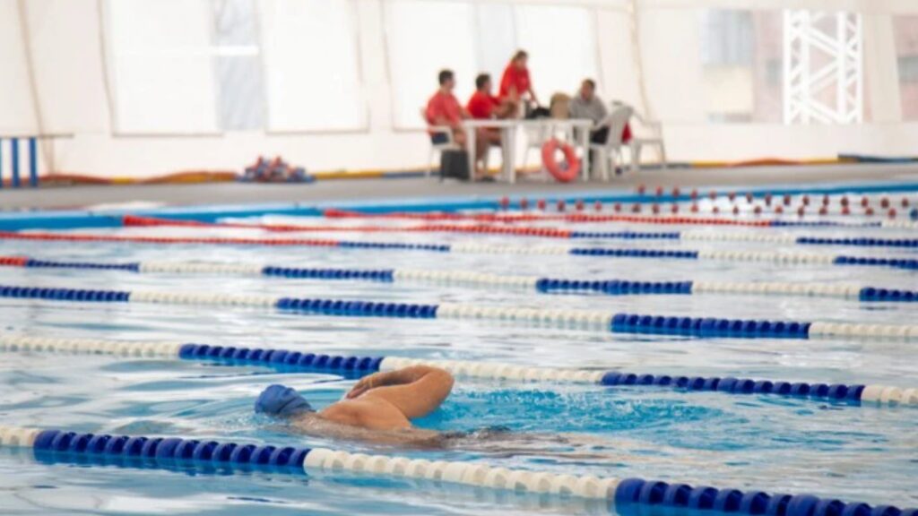 San Isidro, Escuelas de Natación