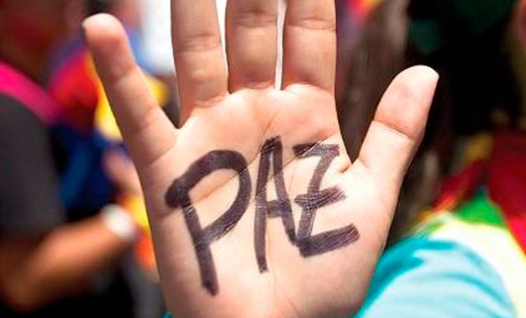 La Iglesia argentina convoca a rezar por la paz ante la escalada en Medio Oriente