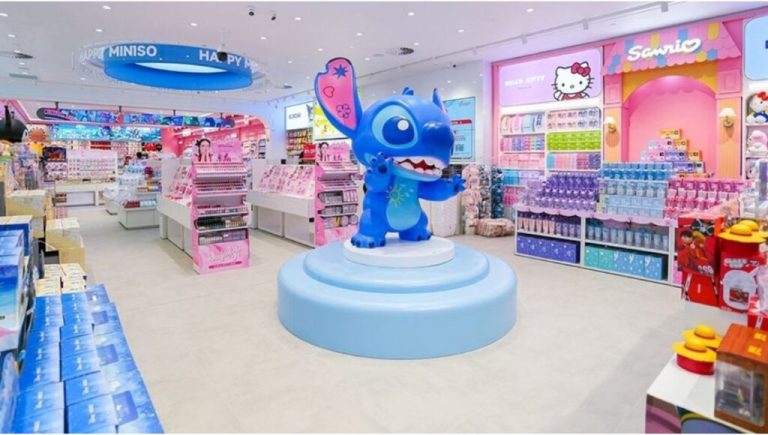 Miniso llega al país: el gigante chino abrirá una de sus primeras tiendas en el shopping más famoso del GBA