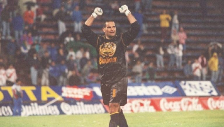 A 30 años del inolvidable gol de José Luis Chilavert a River: la teoría de la otra “mano de Dios”