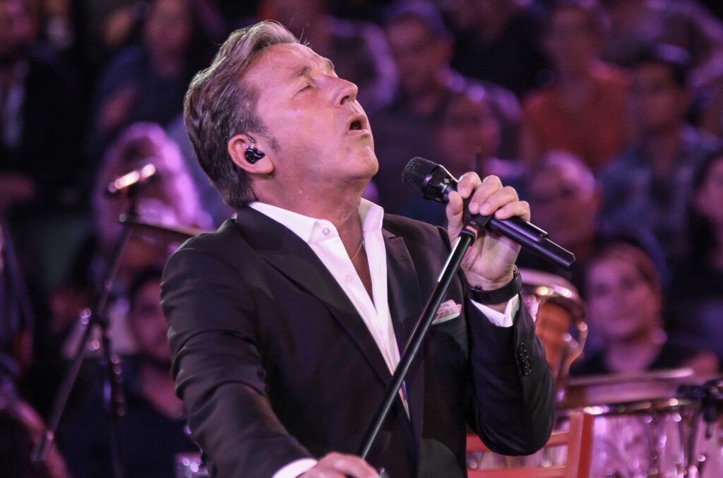 Declararon ciudadano ilustre de Lanús a Ricardo Montaner: la reacción del cantante nacido en Valentín Alsina