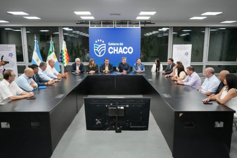 🔴 PROVINCIALES | Zdero firmó convenios con municipios para fortalecer la planificación urbana y el desarrollo local