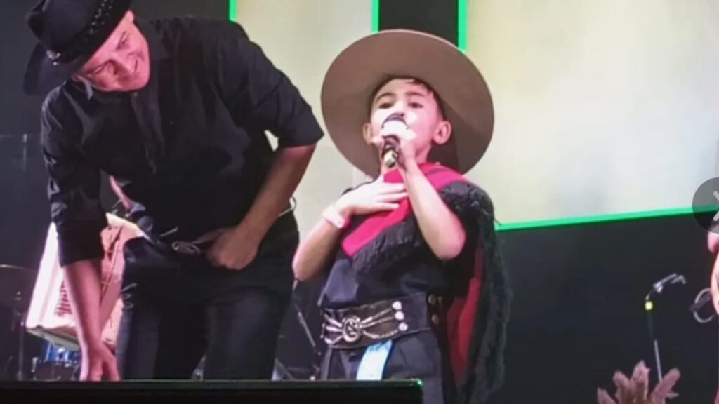 Luiam Basco, Villa Fiorito, folklore