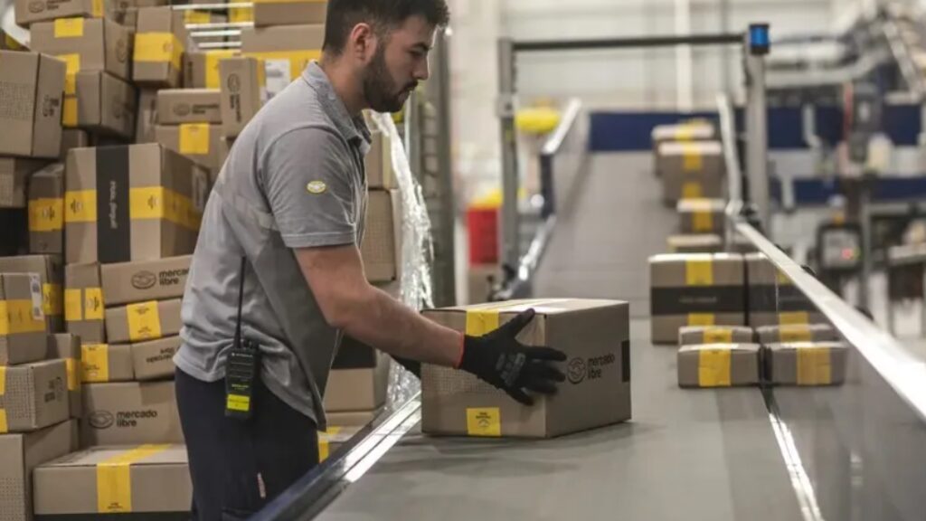 Tres de Febrero, Mercado Libre