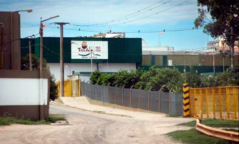 Granja Tres Arroyos en crisis: se desploma la faena y acumula más de $26.000 millones en cheques rechazados